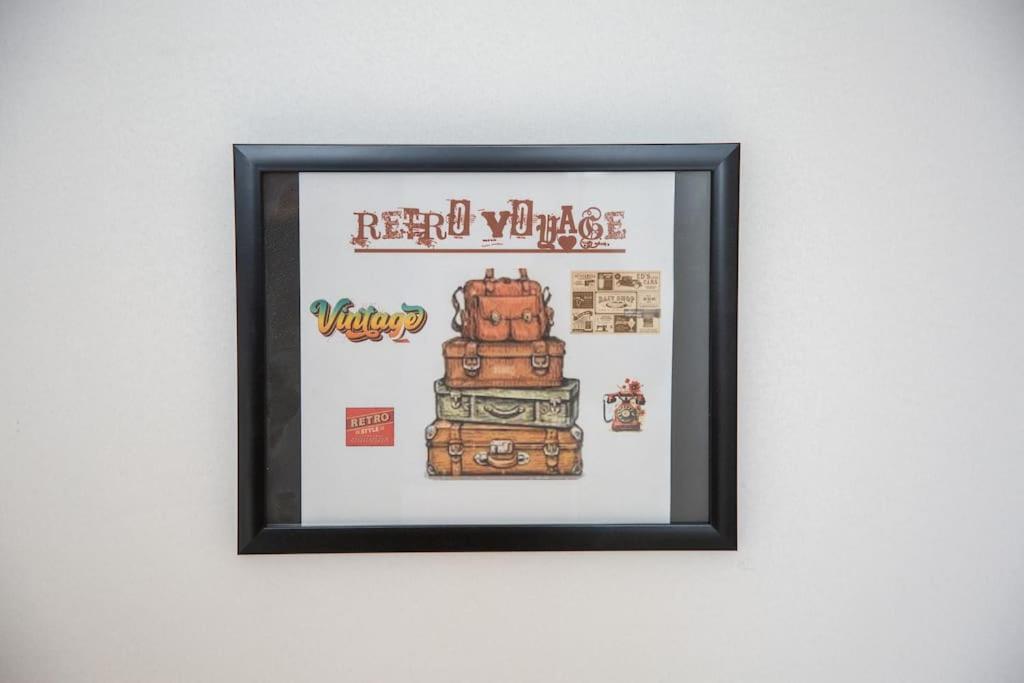 Appart Cosy Retro Voyage Avec Veranda & Piano Bagnères-de-Bigorre Kültér fotó